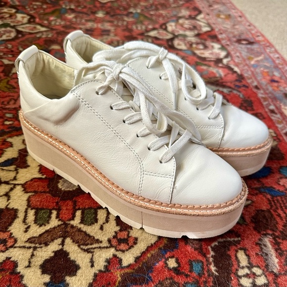 Women's Toyah by Dolce Vita Leather White Platform Sneakers - Picture 3 of 7